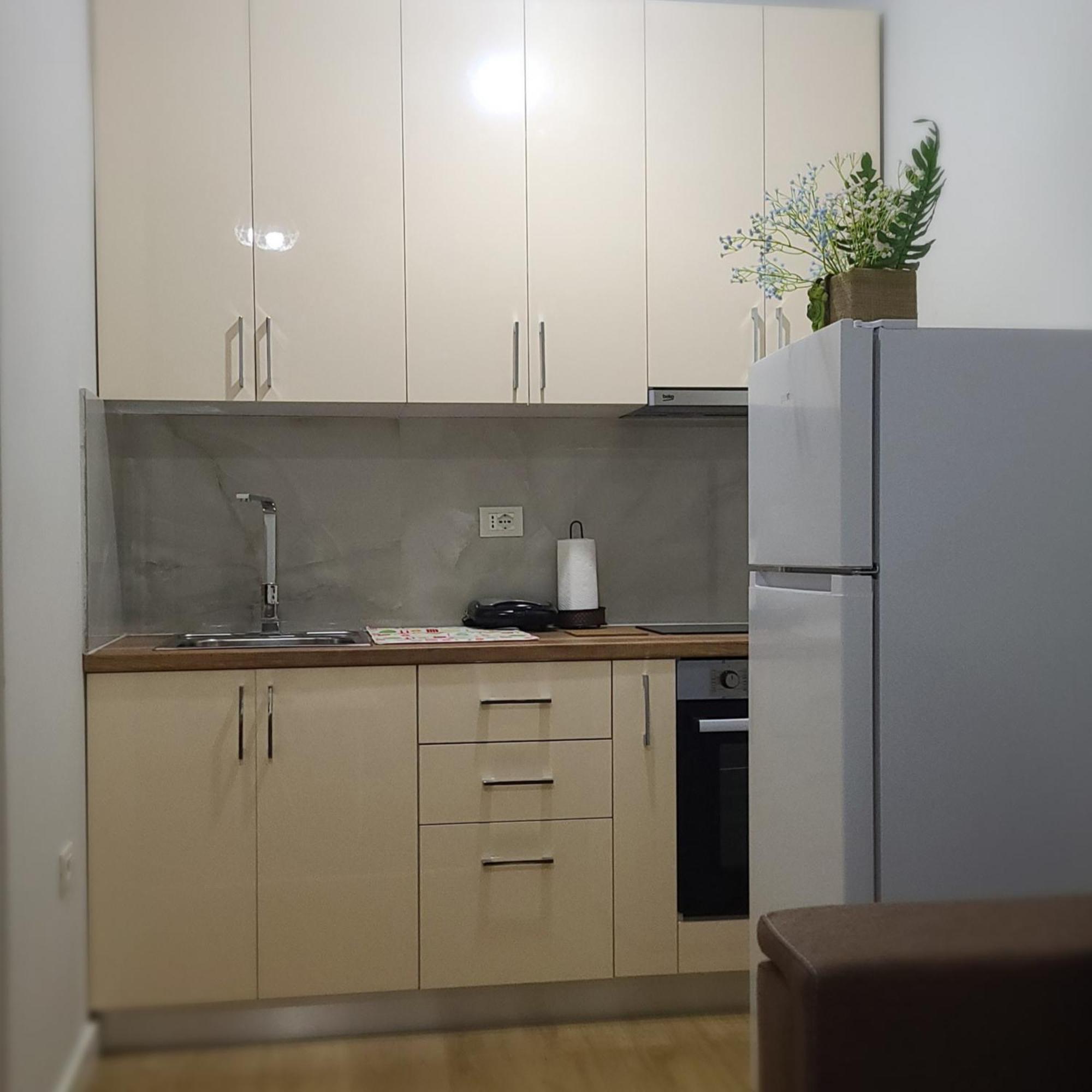 Home Inn Apartaments ติรานา ภายนอก รูปภาพ